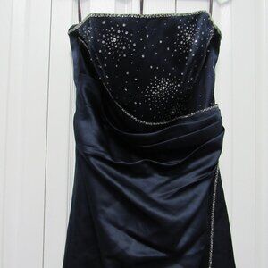 Cute Strapless Long Dress